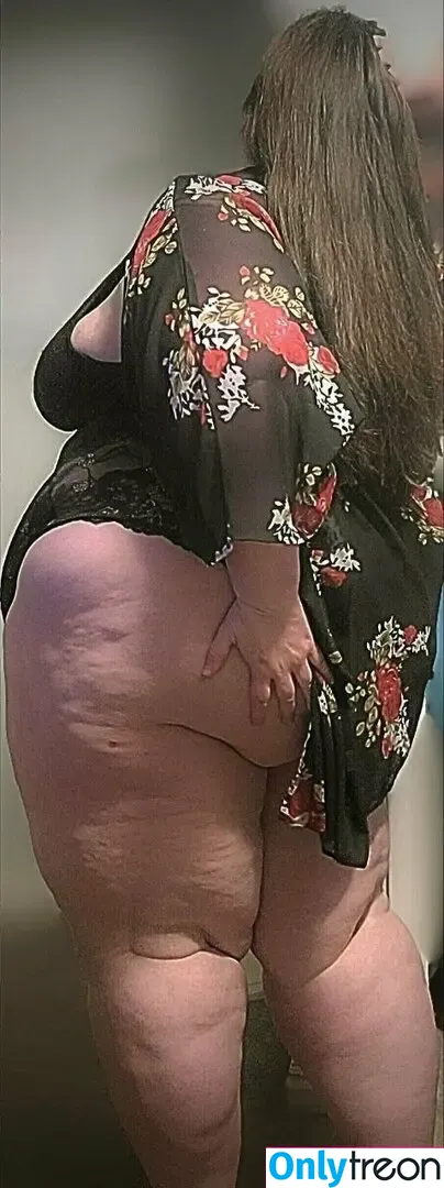 ratchetrach nude photo #0023 (ratchett_rachh_)