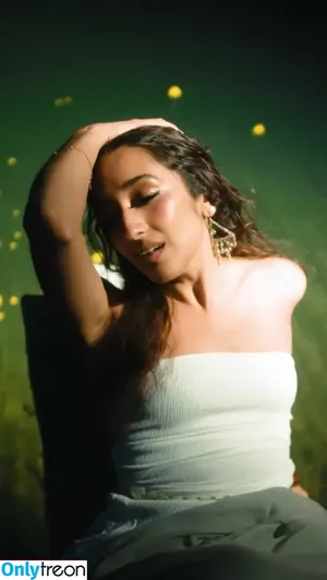 Raveena / raveena_aurora / raveenaravish nude photo #0070