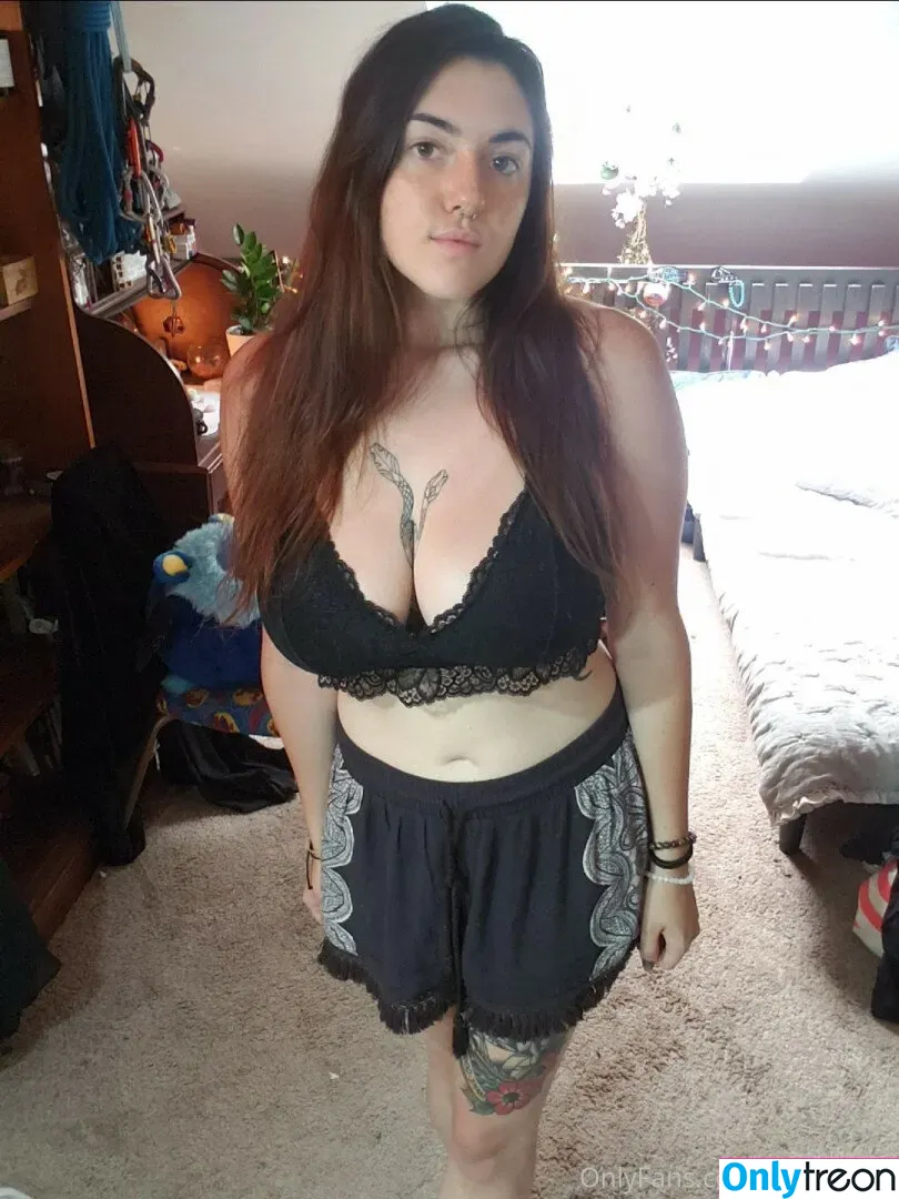 ravenlylith голая photo #0145 (formerly bigtiddygothwifeaa / newmoonrave)