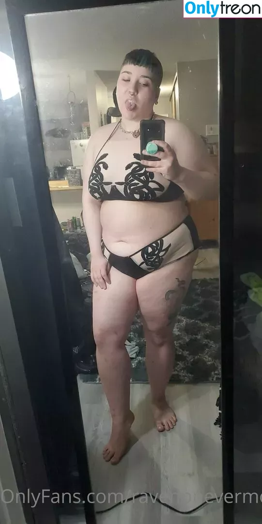 ravenpnevermore nude photo #0007 (shadowflame62)