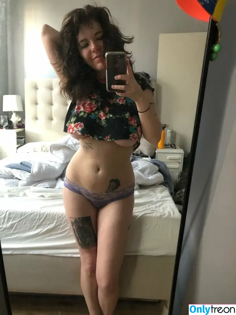 Rax King nude photo #0021 (raxkingisdead)
