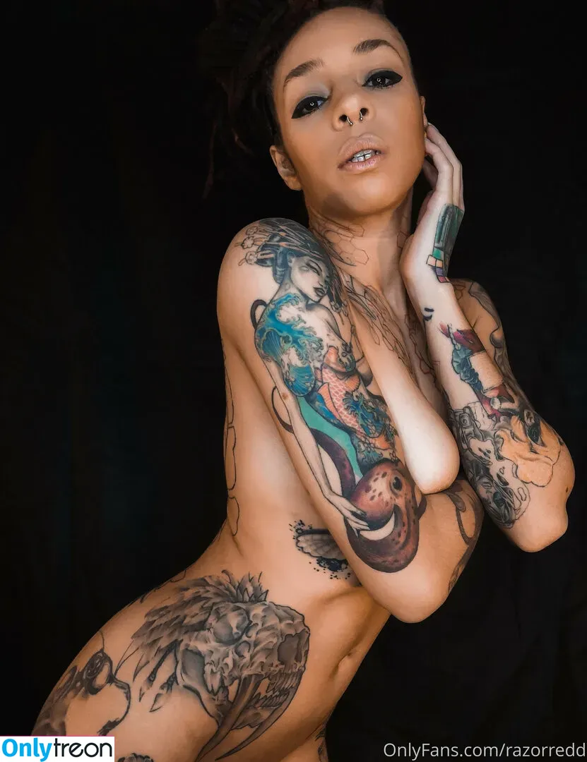 razorredd nude photo #0021 (razorreddartandtattoos)