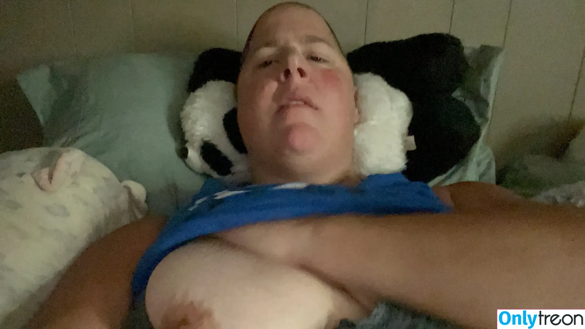 rckyshow nude photo #0100 (rckyshow)