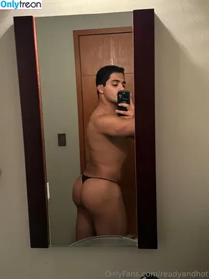  nude photo #0007