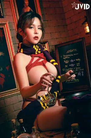 real_xiangling_c / 30zz.z / Mandi / 香菱 фото голая #0017