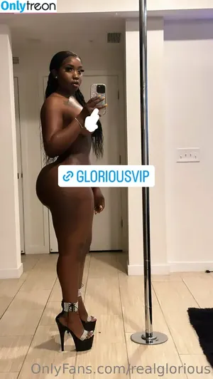  nude photo #0003