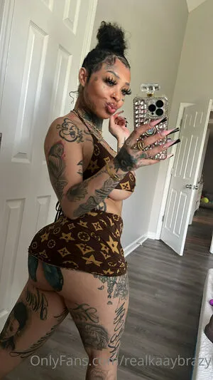 realkaaybrazy / biggkaaybrazyyy фото голая #0042