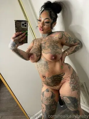 realkaaybrazy / biggkaaybrazyyy nude photo #0139