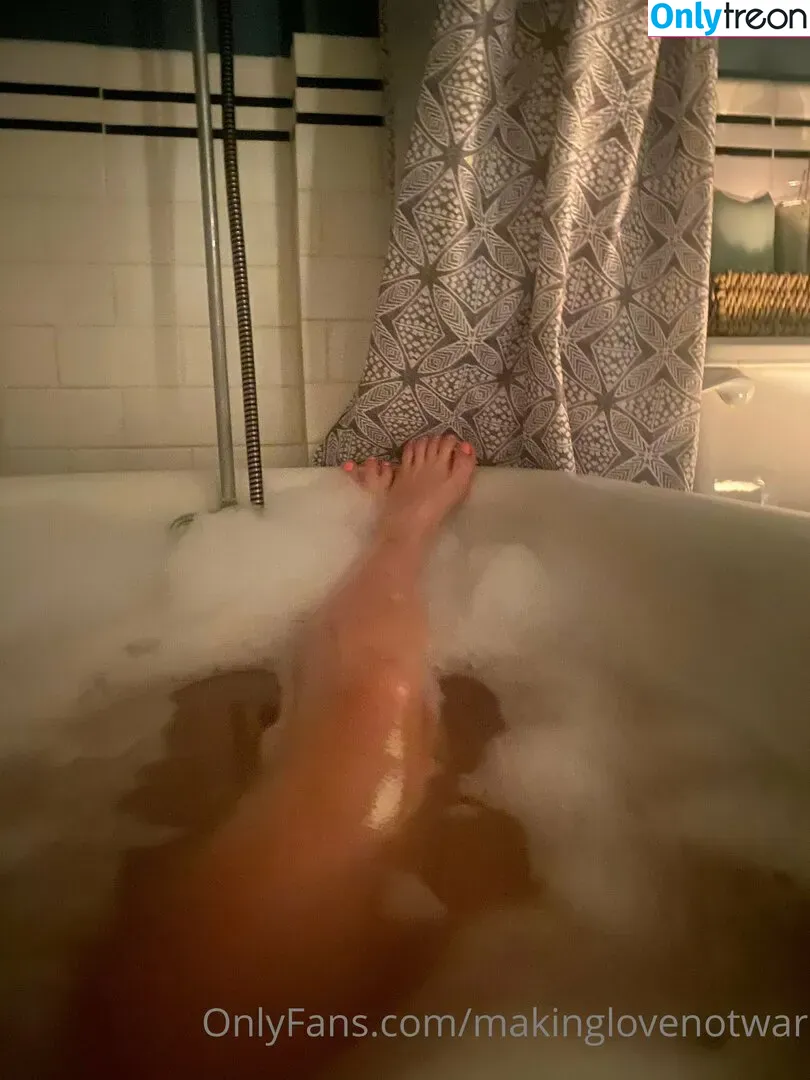 realprincesstiabeanie nude photo #0015 (realprincesstiabeanie)
