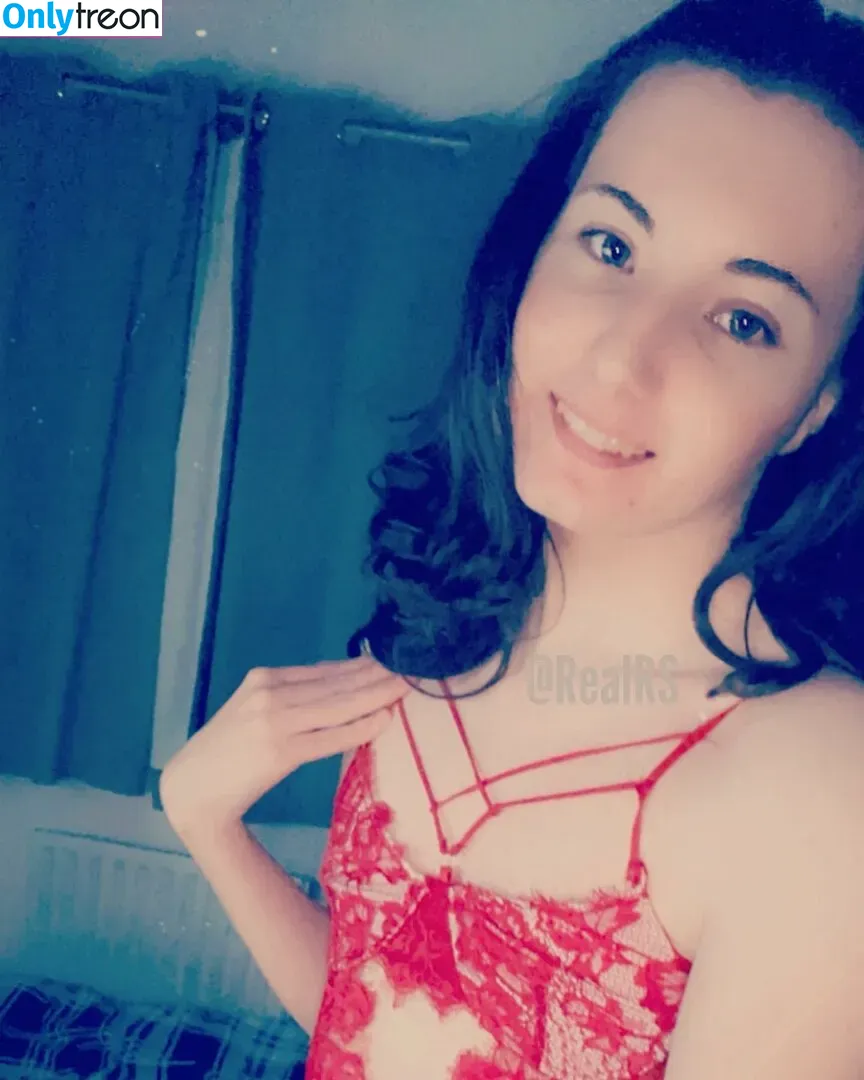 RealRS nude photo #0006 (themaidenrs / theonlyrealrs)