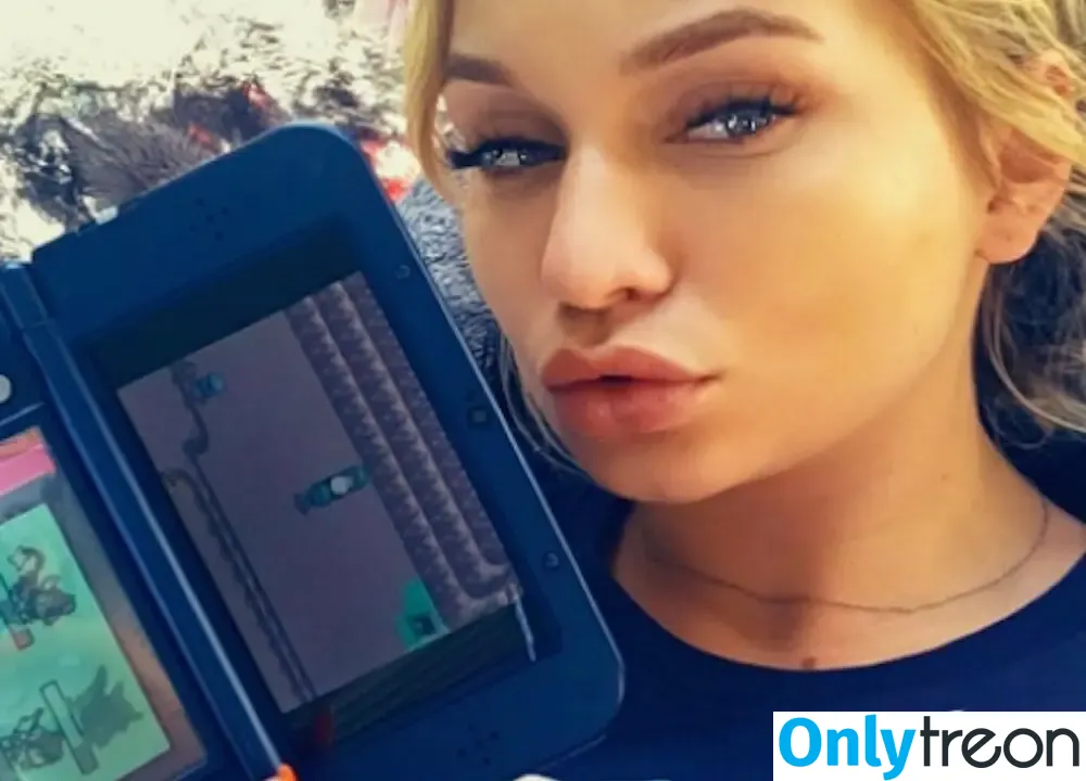 realzoieburgher - голая photo #0139 (Zoie Burgher / luxezoie / realzoieburgher / zoieburgher)
