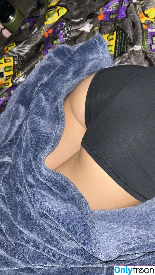 Reannon nude photo #0027 (itz_reannon_1 / rhiannon_skyes)