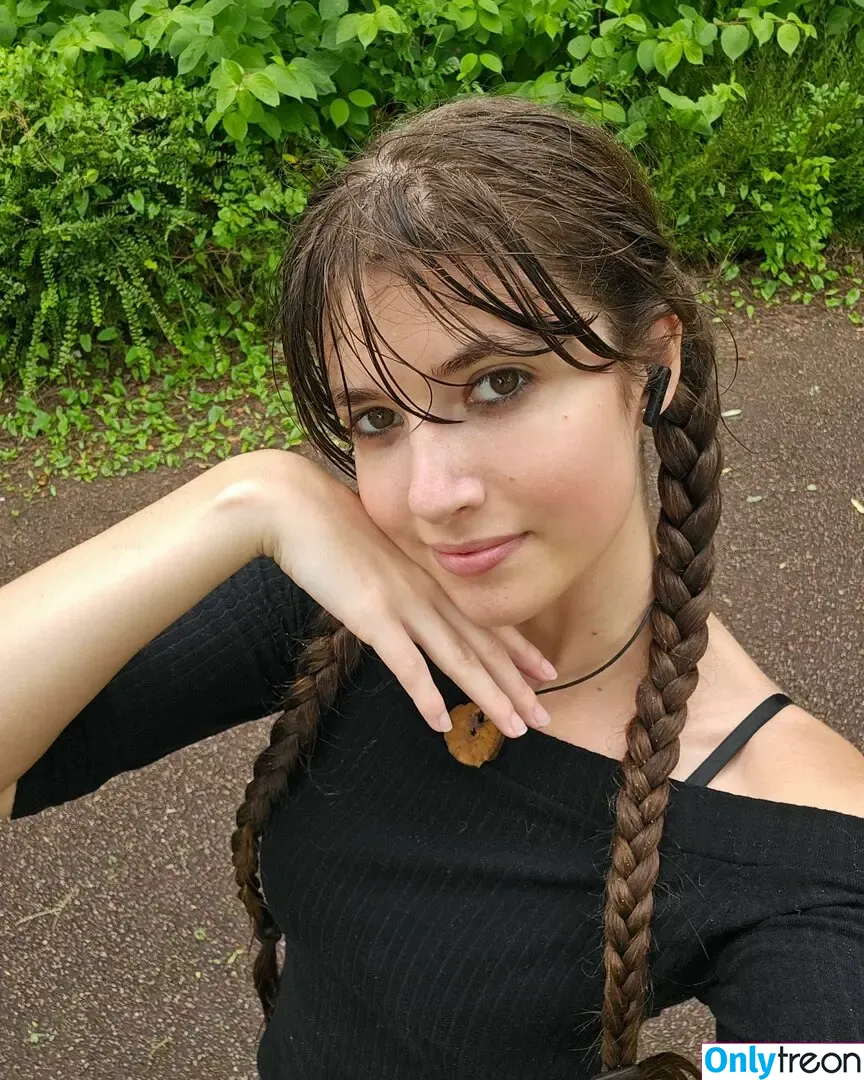 Rebberoonie nude photo #0007 (Rebberoonie)