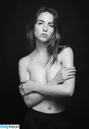Rebecca Bagnol / _rebeccabagnol / bagnolrebecca / rebeccabagnolcolombia nude photo #0220