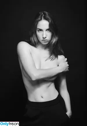 Rebecca Bagnol / _rebeccabagnol / bagnolrebecca / rebeccabagnolcolombia nude photo #0222
