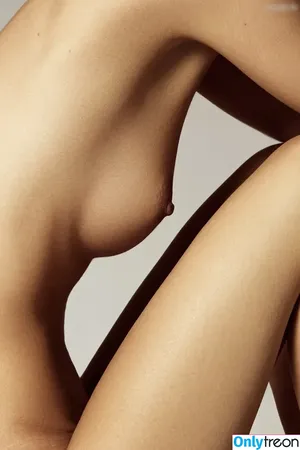 Rebecca Bagnol / _rebeccabagnol / bagnolrebecca / rebeccabagnolcolombia nude photo #0370