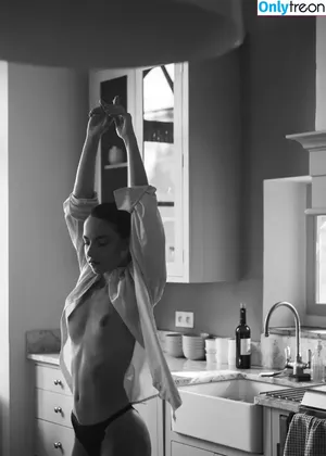 Rebecca Bagnol / _rebeccabagnol / bagnolrebecca / rebeccabagnolcolombia nude photo #0393