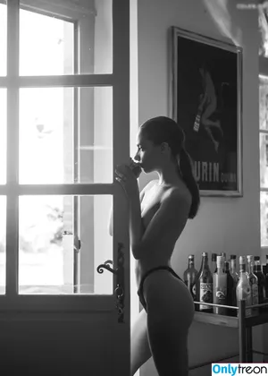 Rebecca Bagnol / _rebeccabagnol / bagnolrebecca / rebeccabagnolcolombia nude photo #0405