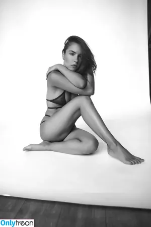 Rebecca Bagnol / _rebeccabagnol / bagnolrebecca / rebeccabagnolcolombia nude photo #0710