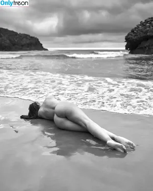 Rebecca Bagnol / _rebeccabagnol / bagnolrebecca / rebeccabagnolcolombia nude photo #0715