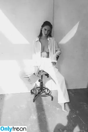 Rebecca Bagnol / _rebeccabagnol / bagnolrebecca / rebeccabagnolcolombia nude photo #0924