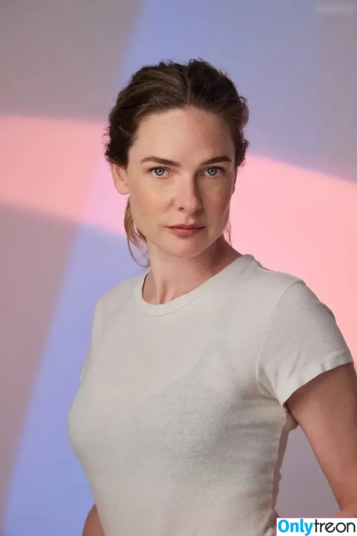 Rebecca Ferguson голая photo #0318 (officialrebeccaferguson)