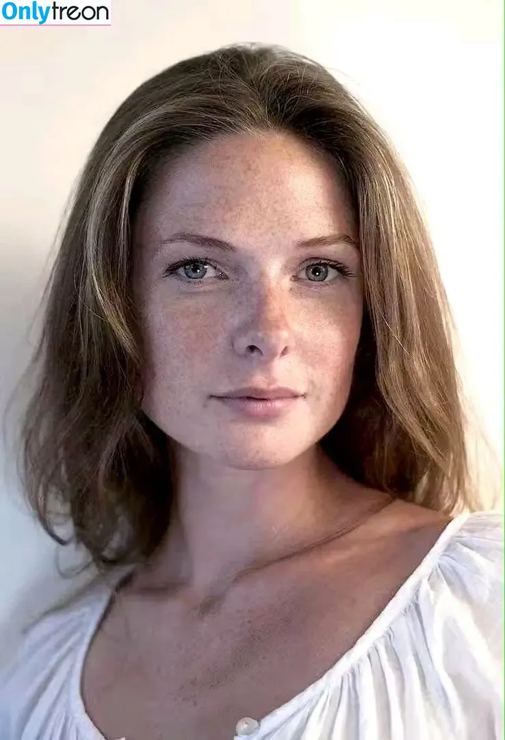Rebecca Ferguson nude photo #0583 (officialrebeccaferguson)