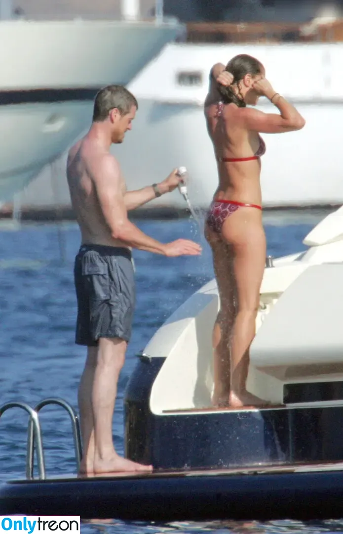 Rebecca Gayheart nude photo #0099 (rebeccagayheartdane)