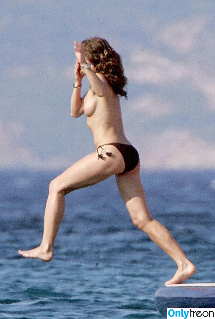 Rebecca Gayheart nude photo #0123 (rebeccagayheartdane)
