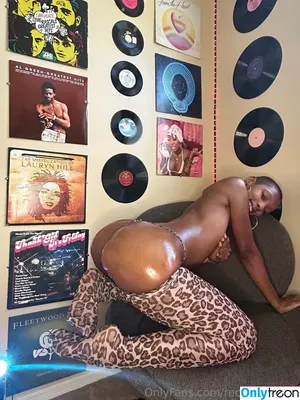 recordplaygirl / amyinnewport nude photo #0006