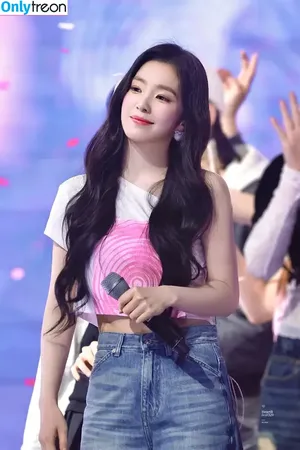 Red Velvet / Irene / renebaebae / thee_red_velvet nude photo #0236