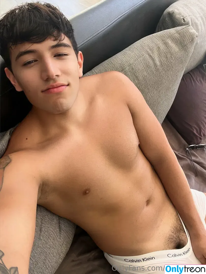 redboyxita nude photo #0002 (redboxerboy)