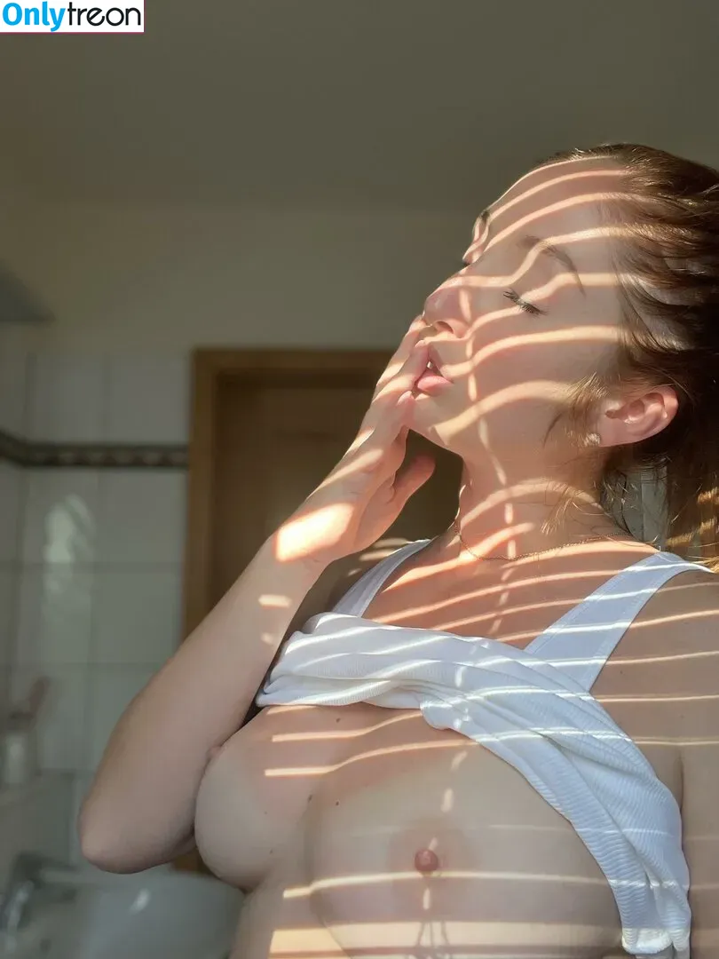 redfoxofficial nude photo #0096 (TheRedFoxLife / ne_prosto_lisa)