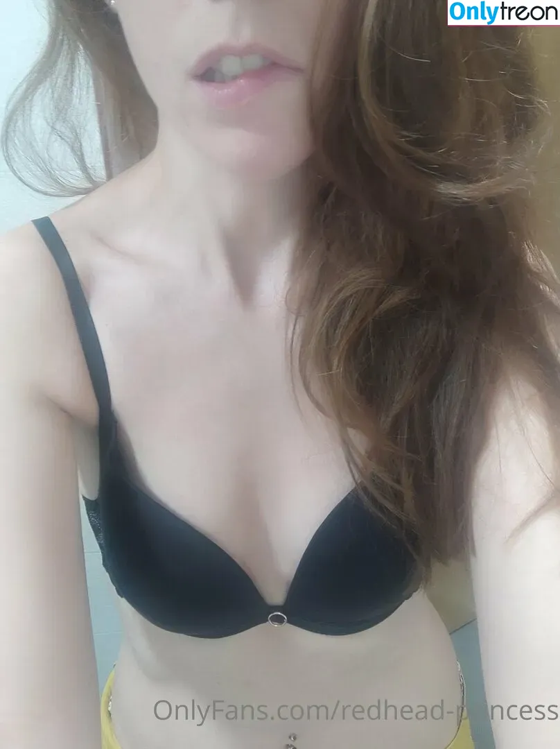 redhead-princess nude photo #0005 (red_princess_luu / redheadprincess_18)