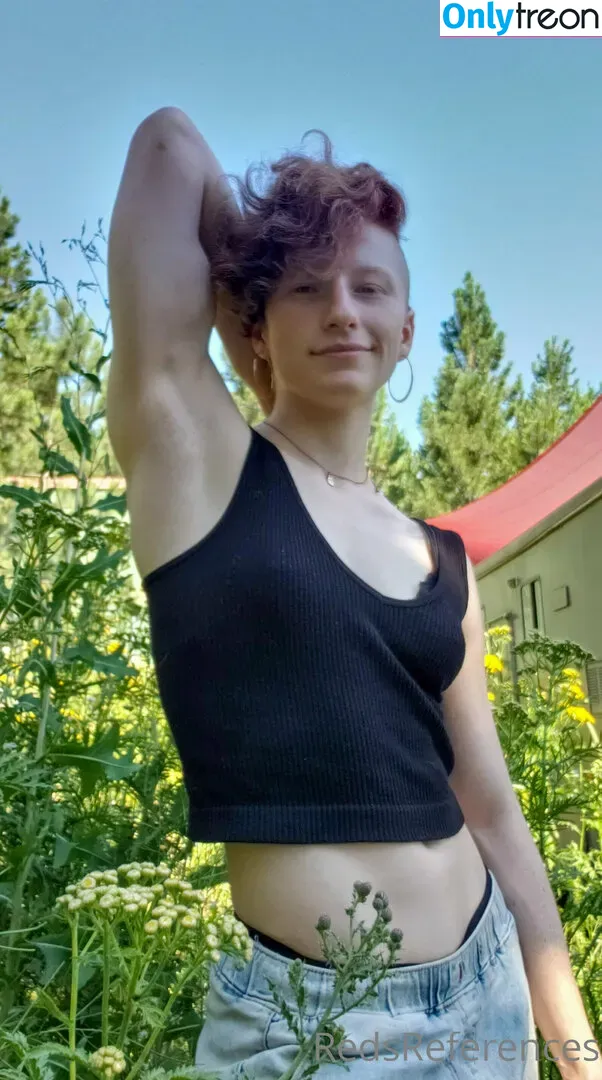 redsreferences nude photo #0013 (reddoodlesart)