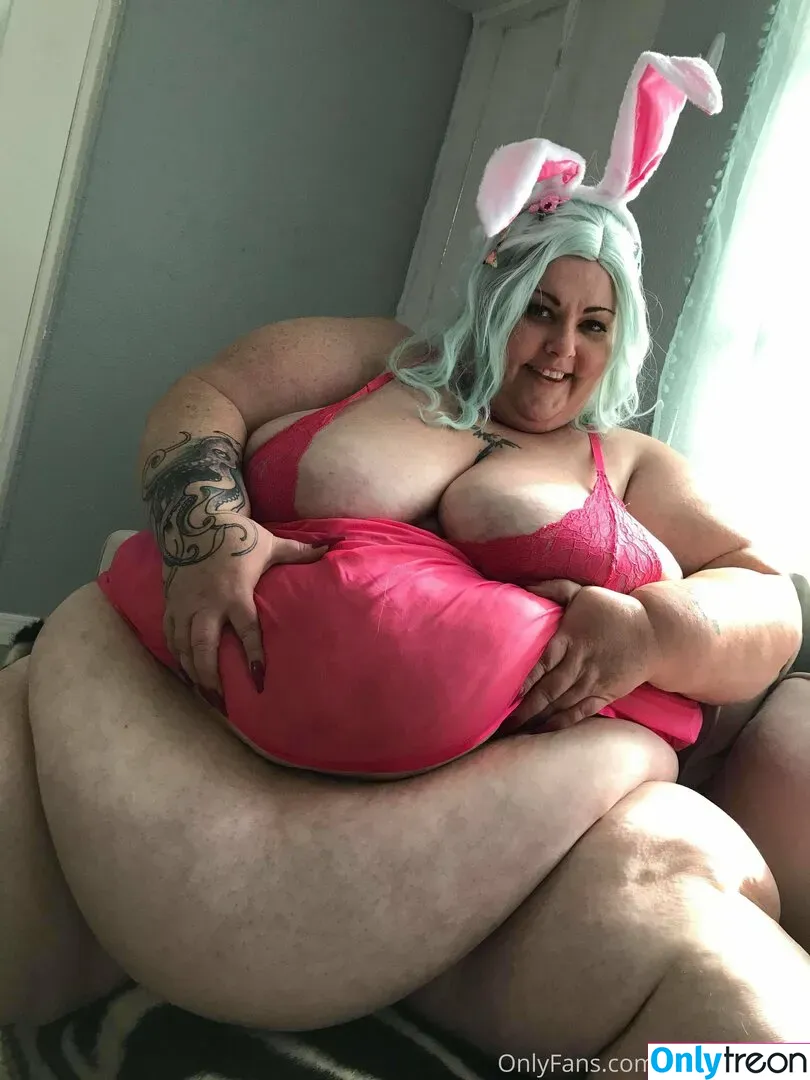 reenayestarr голая photo #0029 (reenayestarr)