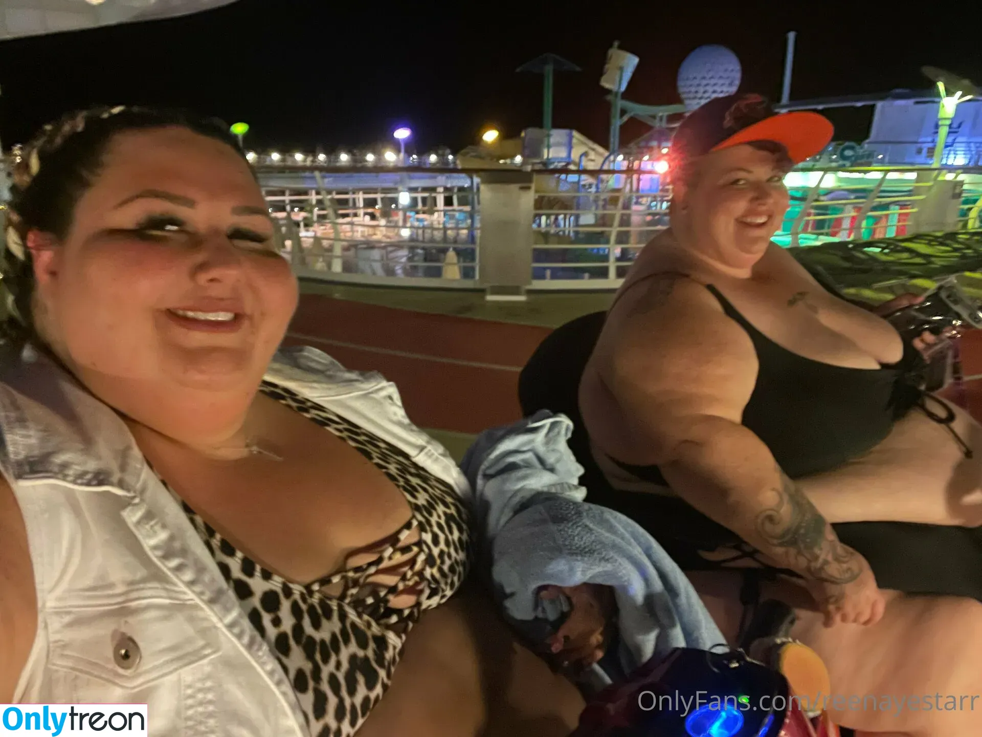 reenayestarr голая photo #0143 (reenayestarr)