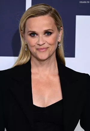 Reese Witherspoon / reesew / reesewitherspoon nude photo #0349