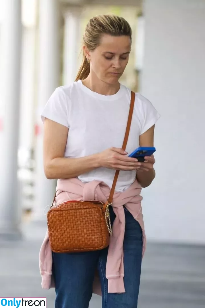 Reese Witherspoon голая photo #0099 (reesew / reesewitherspoon)