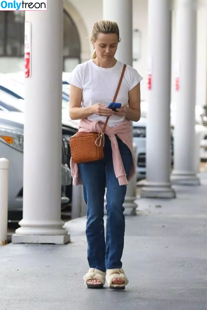 Reese Witherspoon голая photo #0103 (reesew / reesewitherspoon)