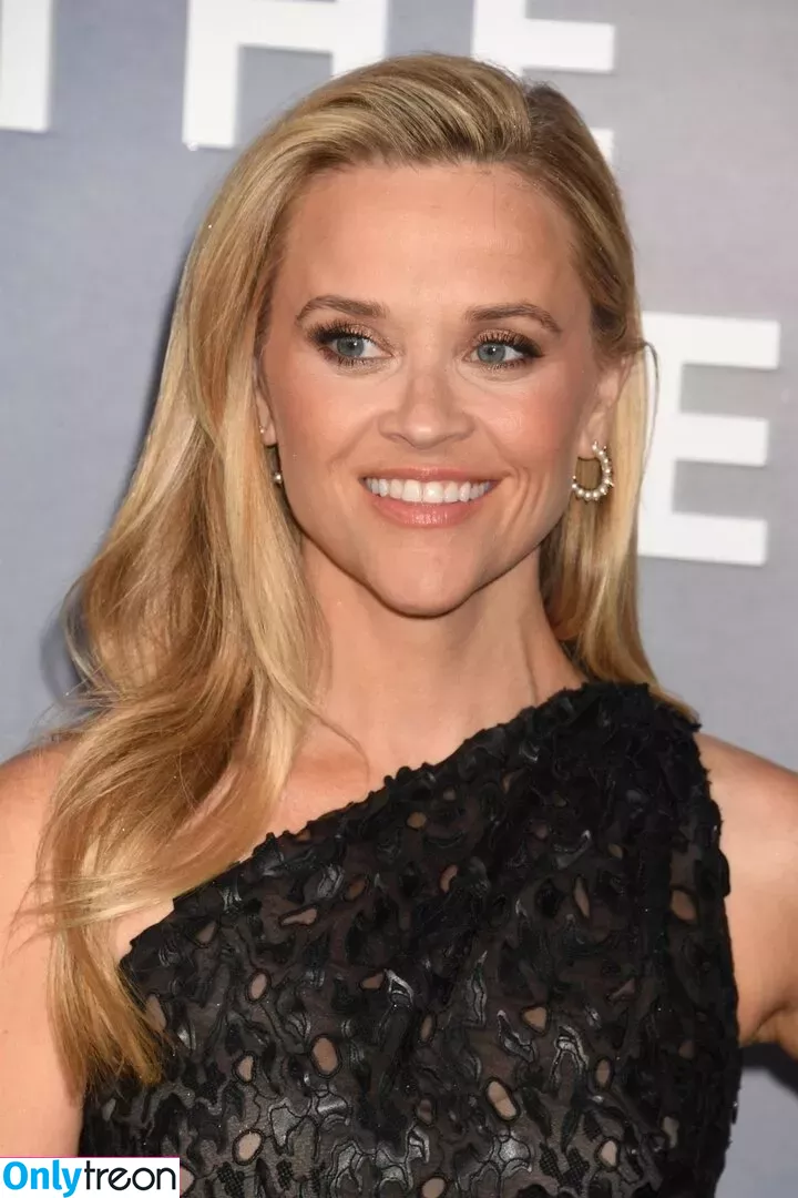 Reese Witherspoon nude photo #0105 (reesew / reesewitherspoon)