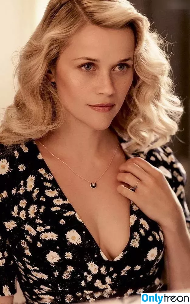 Reese Witherspoon nude photo #0114 (reesew / reesewitherspoon)