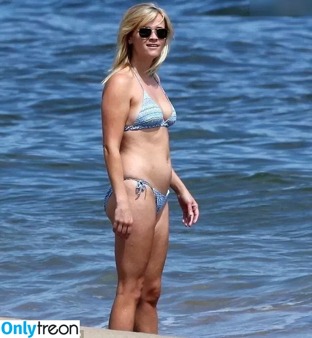 Reese Witherspoon nude photo #0235 (reesew / reesewitherspoon)
