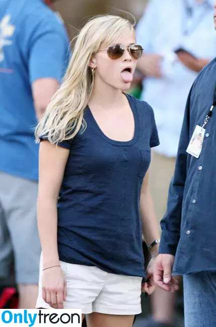 Reese Witherspoon nude photo #0274 (reesew / reesewitherspoon)