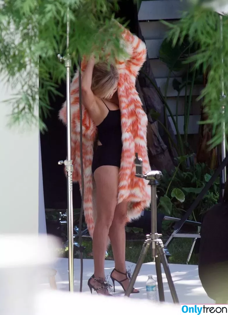 Reese Witherspoon nude photo #0348 (reesew / reesewitherspoon)