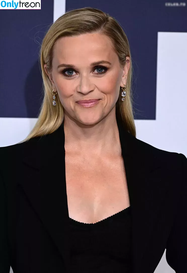 Reese Witherspoon nude photo #0349 (reesew / reesewitherspoon)
