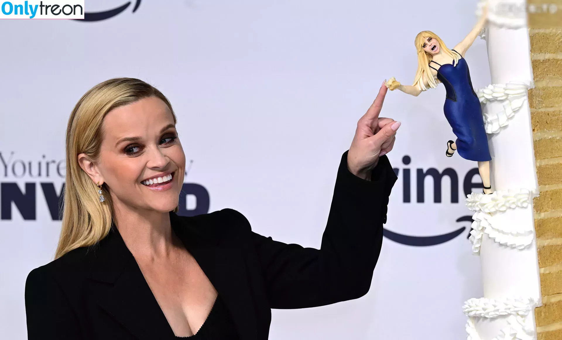 Reese Witherspoon nude photo #0360 (reesew / reesewitherspoon)