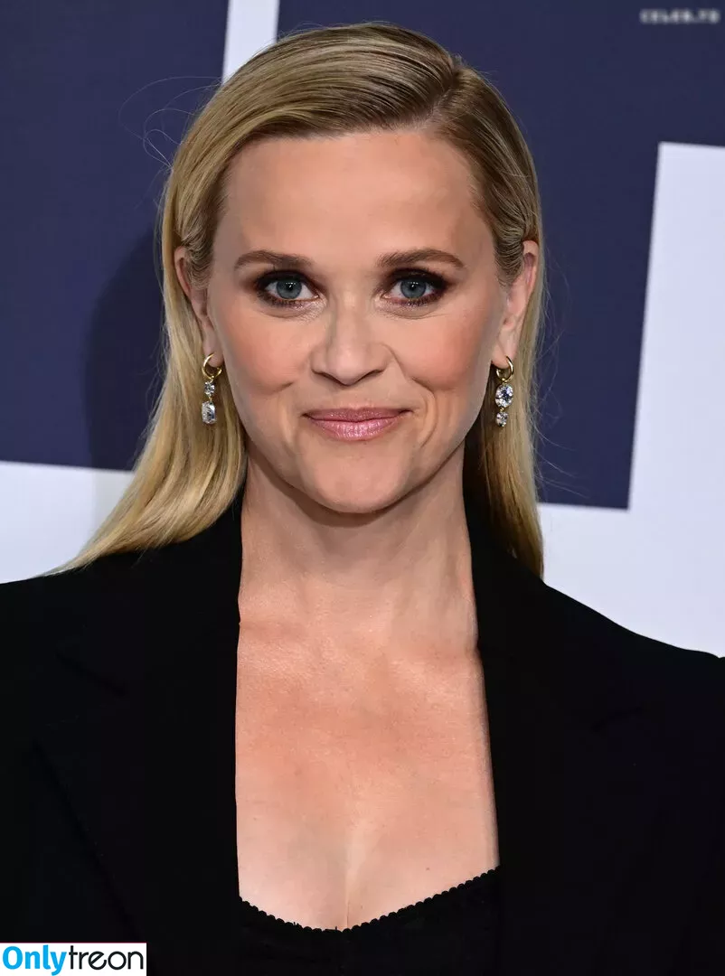Reese Witherspoon nude photo #0369 (reesew / reesewitherspoon)