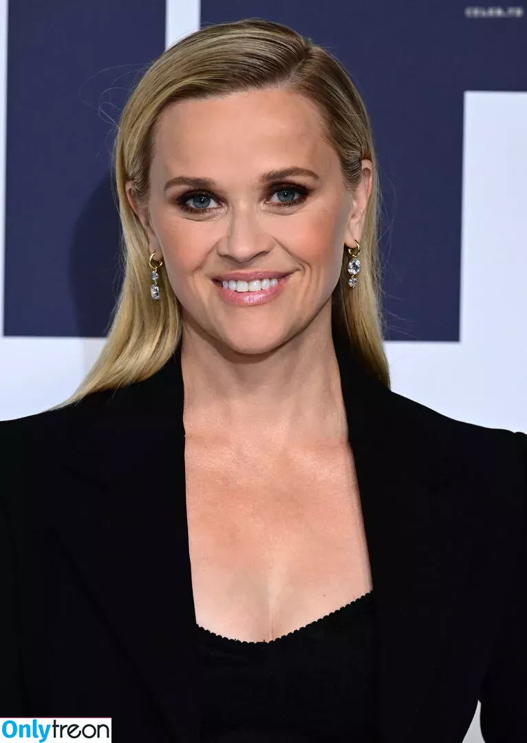 Reese Witherspoon nude photo #0385 (reesew / reesewitherspoon)