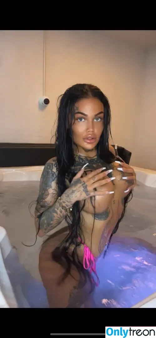 Regitze Koch Hansen Kochregitze nude photo #0024 (kochregitze)
